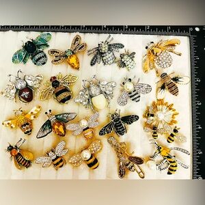 Lot of 21 Bee Brooch Pins Vintage Style Rhinestone Enamel Crystal Insect Jewelry